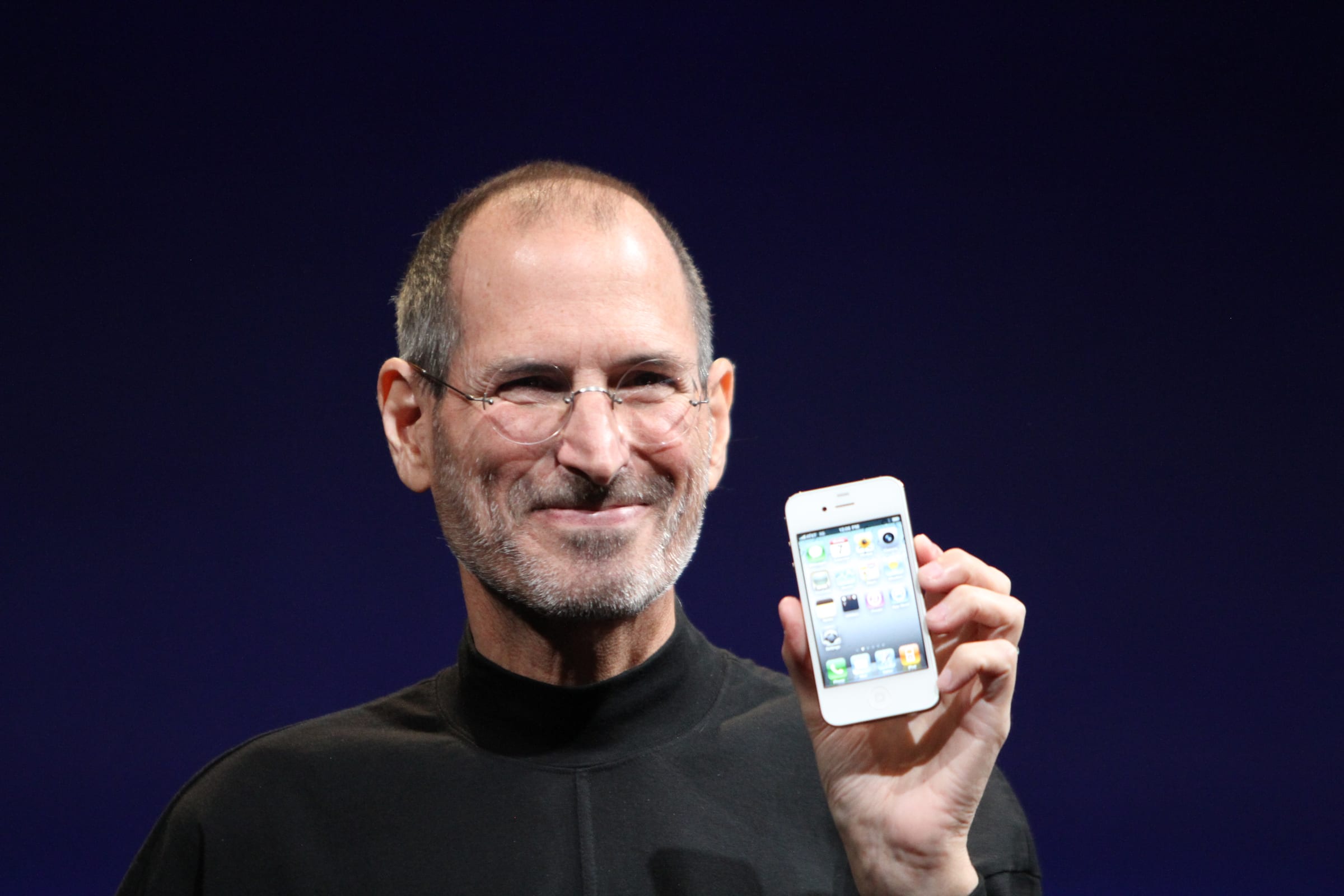 Steve Jobs introduces the iPhone · Macworld · January 2007
